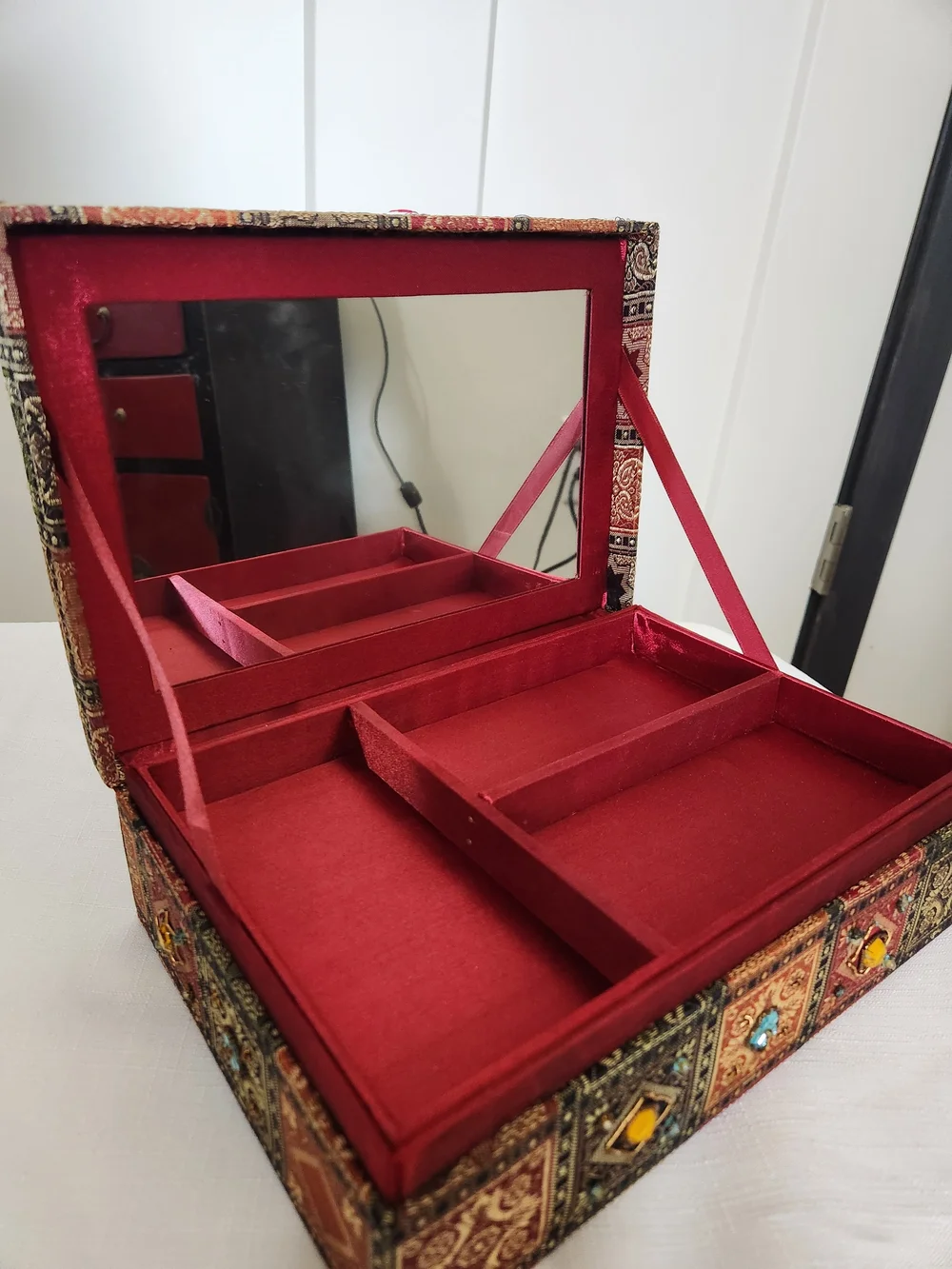 Pier 1 Beaded Embellished Patterned Decorative Jewelry Box